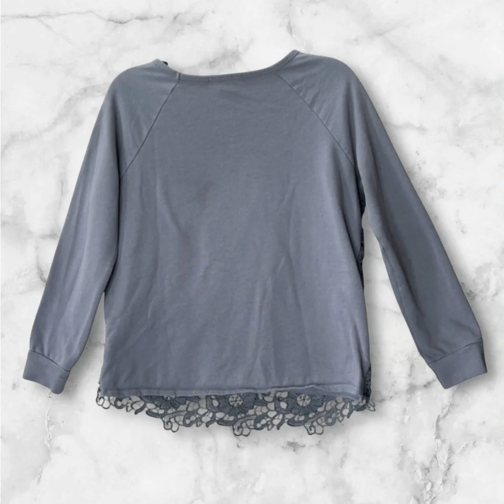 Adrianna Papell Gray Floral Lace Overlay
Pullover Sweater Sweatshirt Size S - Picture 4 of 9